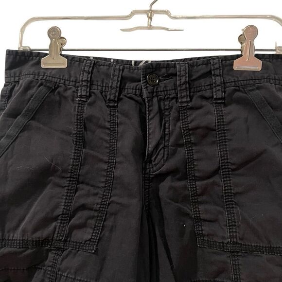3 for $30! Calvin Klein black cargo shorts. Size 4 - Picture 2 of 8
